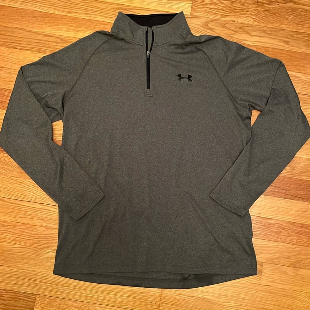 Under Armour 1/4 Zip Pullover Size Medium